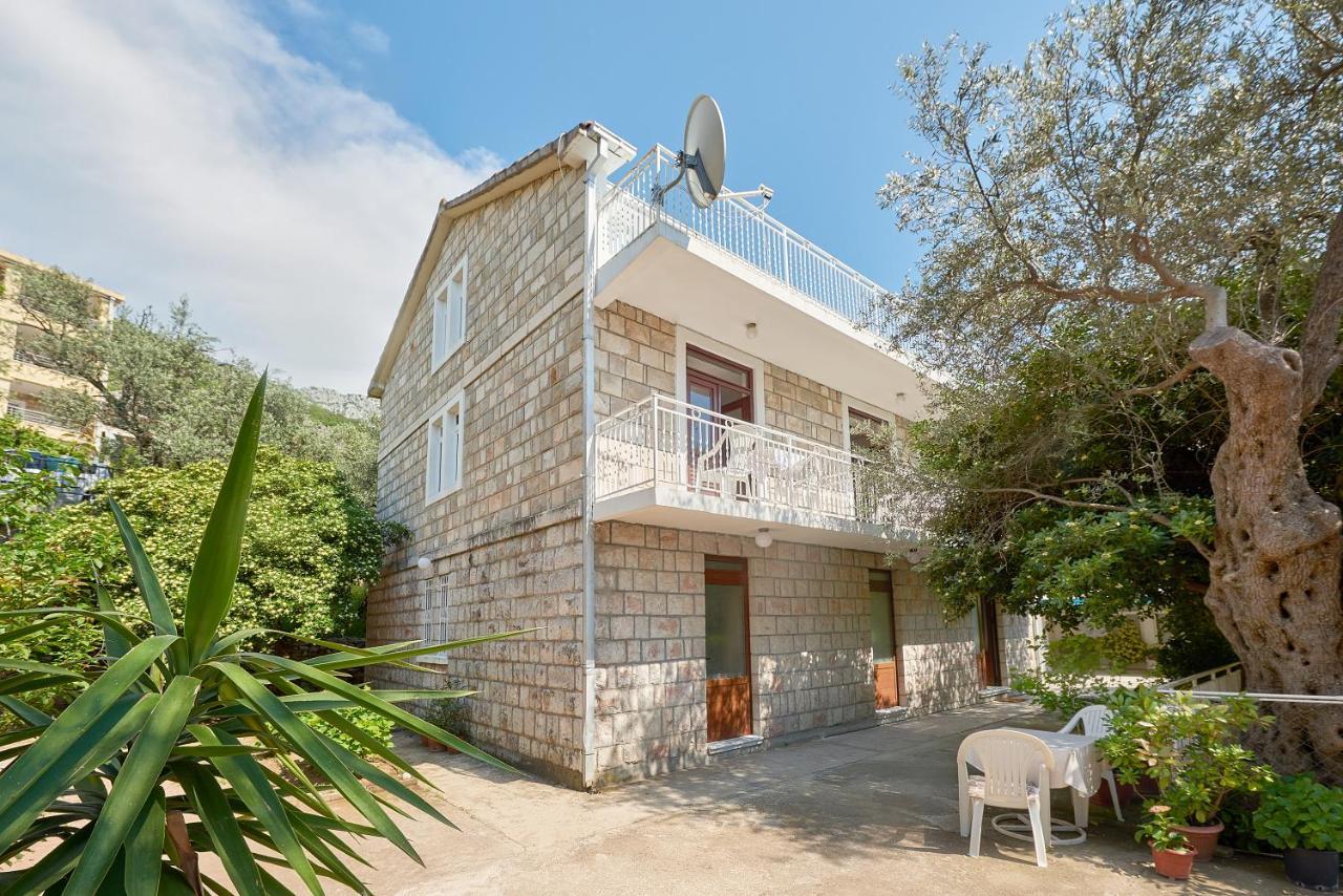 Apartmani Kuca U Maslinama Sveti Stefan Ngoại thất bức ảnh
