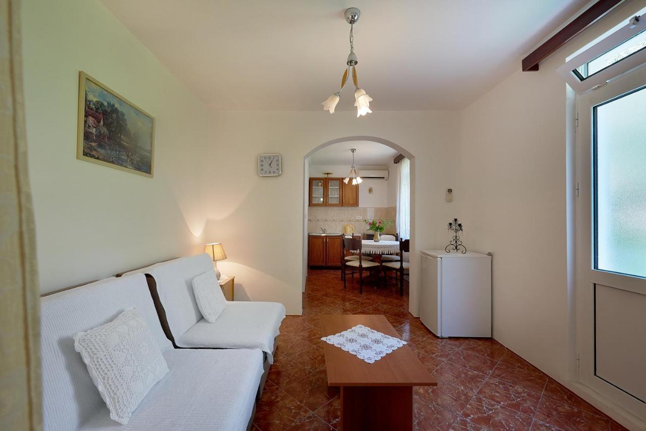Apartmani Kuca U Maslinama Sveti Stefan Ngoại thất bức ảnh
