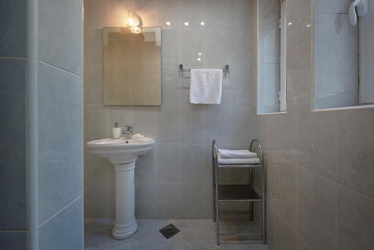Apartmani Kuca U Maslinama Sveti Stefan Ngoại thất bức ảnh